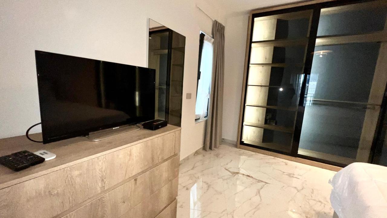 Zeus Tirana Suite Deluxe Extérieur photo